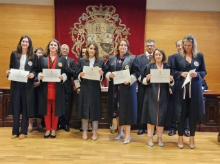 Entrega de diplomas a magistradas y magistrados que han participado en Educar en Justicia
